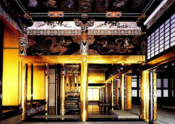 本堂　南余間北面　撮影：（有）真陽社　杉本和樹