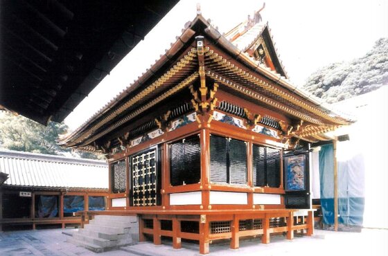 拝殿　正側面　撮影：小野吉彦建築写真事務所　小野　吉彦
